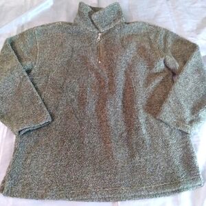 (#25) Bullhead Men's Collar Swear (Size Small)!